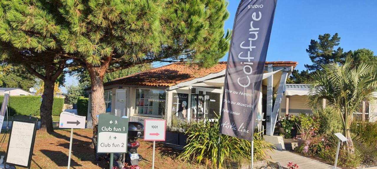 Mobilhome climatisé-2ch-terrasse chauffée-camping Les Charmettes Les Mathes Esterno foto