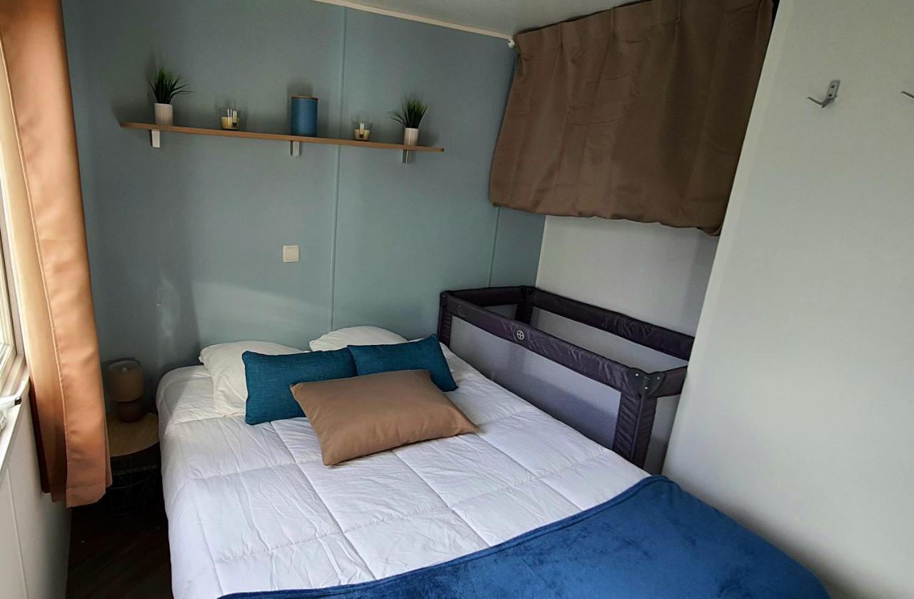 Mobilhome climatisé-2ch-terrasse chauffée-camping Les Charmettes Les Mathes Esterno foto
