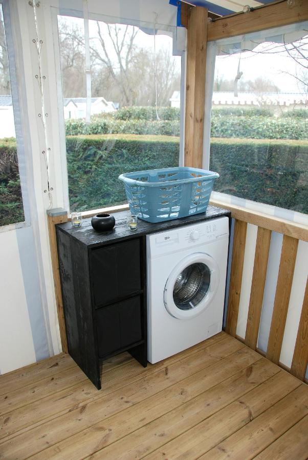Mobilhome climatisé-2ch-terrasse chauffée-camping Les Charmettes Les Mathes Esterno foto