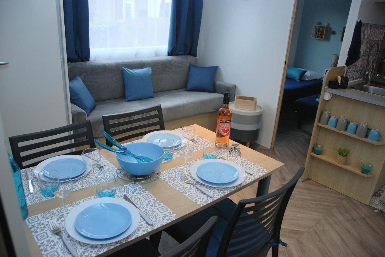 Mobilhome climatisé-2ch-terrasse chauffée-camping Les Charmettes Les Mathes Esterno foto